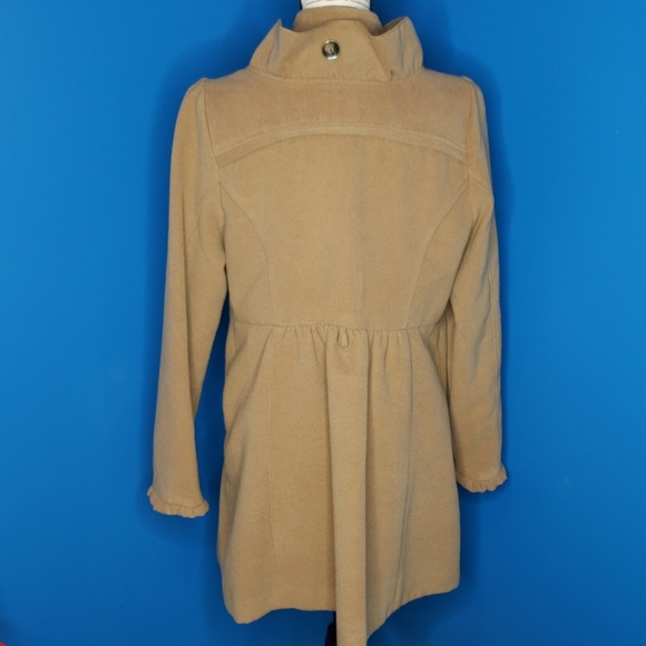 EUC JOLT Tan Ruffled Vintage Inspired Overcoat - Picture 4 of 8
